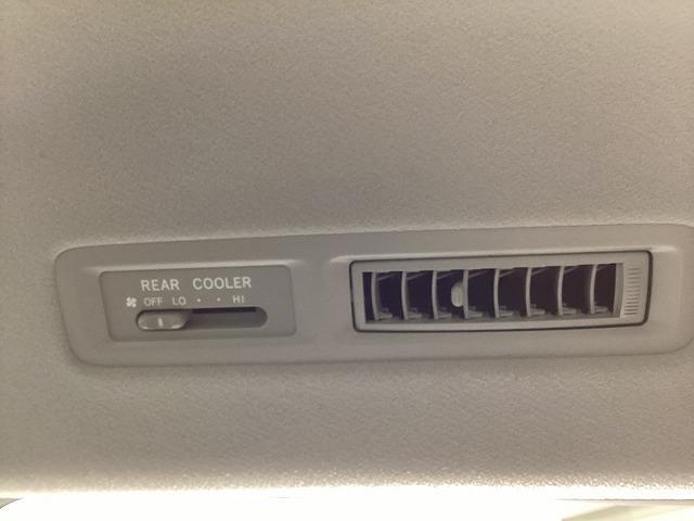 ヴォクシー ZS 煌Z ETC バックカメラ ナビ TV クリアランスソナー 両側電動スライドドア HID スマートキー 電動格納ミラー 後席モニター 3列シート ウォークスルー CVT アルミホイール 盗難防止システム(36枚目)