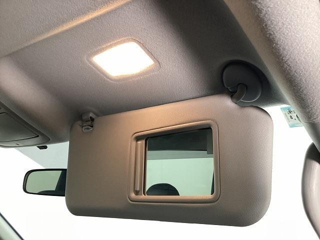 ヴォクシー ZS 煌Z ETC バックカメラ ナビ TV クリアランスソナー 両側電動スライドドア HID スマートキー 電動格納ミラー 後席モニター 3列シート ウォークスルー CVT アルミホイール 盗難防止システム(44枚目)