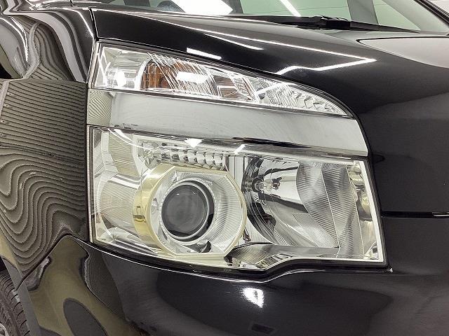 ヴォクシー ZS 煌Z ETC バックカメラ ナビ TV クリアランスソナー 両側電動スライドドア HID スマートキー 電動格納ミラー 後席モニター 3列シート ウォークスルー CVT アルミホイール 盗難防止システム(52枚目)