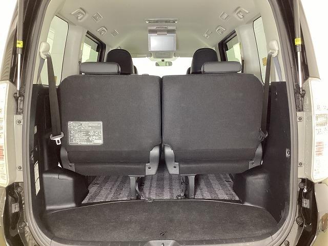 ヴォクシー ZS 煌Z ETC バックカメラ ナビ TV クリアランスソナー 両側電動スライドドア HID スマートキー 電動格納ミラー 後席モニター 3列シート ウォークスルー CVT アルミホイール 盗難防止システム(66枚目)