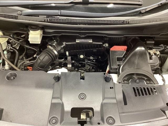 ステップワゴンスパーダ スパーダ・クールスピリット ホンダセンシング ドライブレコーダー ETC バックカメラ ナビ TV オートクルーズコントロール レーンアシスト 衝突被害軽減システム 両側電動スライドドア LEDヘッドランプ スマートキー アイドリングストップ(21枚目)