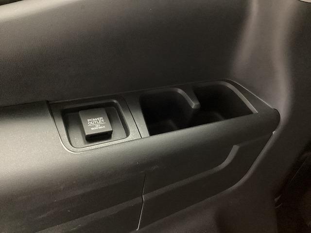 ステップワゴンスパーダ スパーダ・クールスピリット ホンダセンシング ドライブレコーダー ETC バックカメラ ナビ TV オートクルーズコントロール レーンアシスト 衝突被害軽減システム 両側電動スライドドア LEDヘッドランプ スマートキー アイドリングストップ(22枚目)