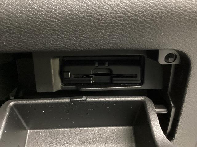 セレナ ｅ－パワー　ハイウェイスターＶ　ＥＴＣ　全周囲カメラ　クリアランスソナー　オートクルーズコントロール　衝突被害軽減システム　両側電動スライドドア　ＬＥＤヘッドランプ　スマートキー　アイドリングストップ　電動格納ミラー　後席モニター（8枚目）