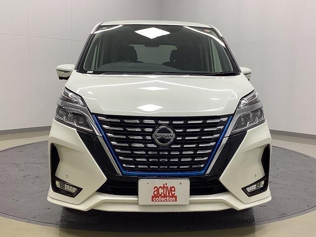 セレナ ｅ－パワー　ハイウェイスターＶ　ＥＴＣ　全周囲カメラ　クリアランスソナー　オートクルーズコントロール　衝突被害軽減システム　両側電動スライドドア　ＬＥＤヘッドランプ　スマートキー　アイドリングストップ　電動格納ミラー　後席モニター（12枚目）