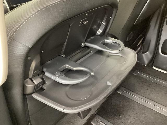 セレナ ｅ－パワー　ハイウェイスターＶ　ＥＴＣ　全周囲カメラ　クリアランスソナー　オートクルーズコントロール　衝突被害軽減システム　両側電動スライドドア　ＬＥＤヘッドランプ　スマートキー　アイドリングストップ　電動格納ミラー　後席モニター（64枚目）