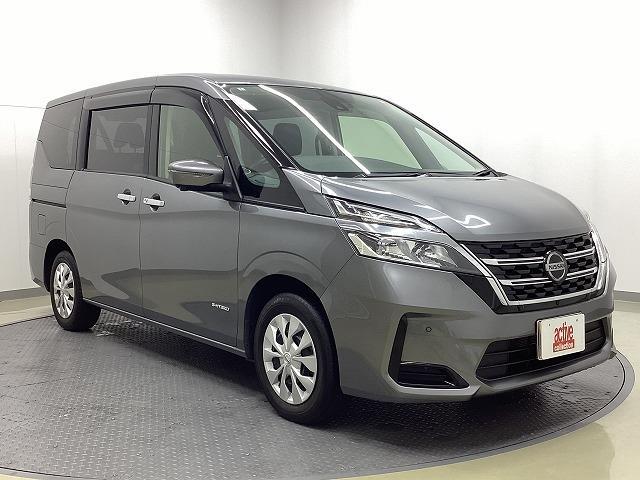 セレナ ＸＶ　ドライブレコーダー　ＥＴＣ　ナビ　ＴＶ　クリアランスソナー　オートクルーズコントロール　衝突被害軽減システム　両側電動スライドドア　スマートキー　アイドリングストップ　電動格納ミラー　３列シート（14枚目）