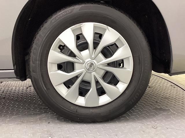 セレナ ＸＶ　ドライブレコーダー　ＥＴＣ　ナビ　ＴＶ　クリアランスソナー　オートクルーズコントロール　衝突被害軽減システム　両側電動スライドドア　スマートキー　アイドリングストップ　電動格納ミラー　３列シート（21枚目）