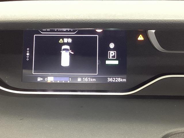 セレナ ＸＶ　ドライブレコーダー　ＥＴＣ　ナビ　ＴＶ　クリアランスソナー　オートクルーズコントロール　衝突被害軽減システム　両側電動スライドドア　スマートキー　アイドリングストップ　電動格納ミラー　３列シート（28枚目）