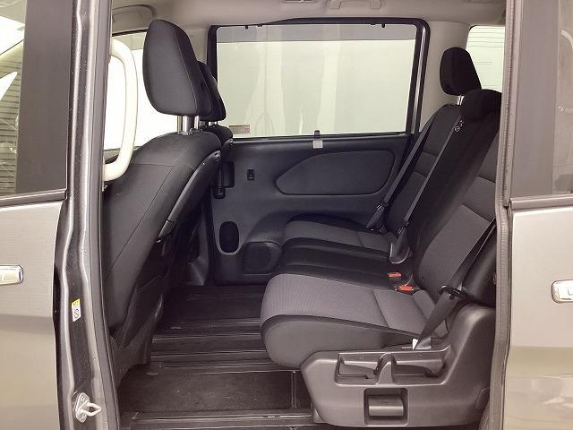 セレナ ＸＶ　ドライブレコーダー　ＥＴＣ　ナビ　ＴＶ　クリアランスソナー　オートクルーズコントロール　衝突被害軽減システム　両側電動スライドドア　スマートキー　アイドリングストップ　電動格納ミラー　３列シート（39枚目）