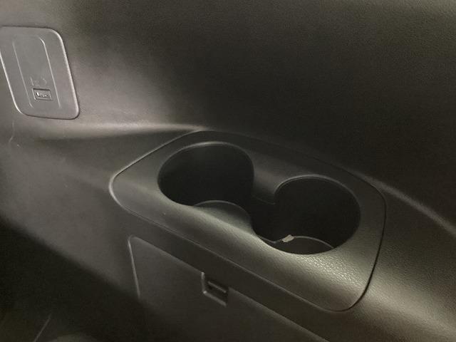 セレナ ＸＶ　ドライブレコーダー　ＥＴＣ　ナビ　ＴＶ　クリアランスソナー　オートクルーズコントロール　衝突被害軽減システム　両側電動スライドドア　スマートキー　アイドリングストップ　電動格納ミラー　３列シート（43枚目）