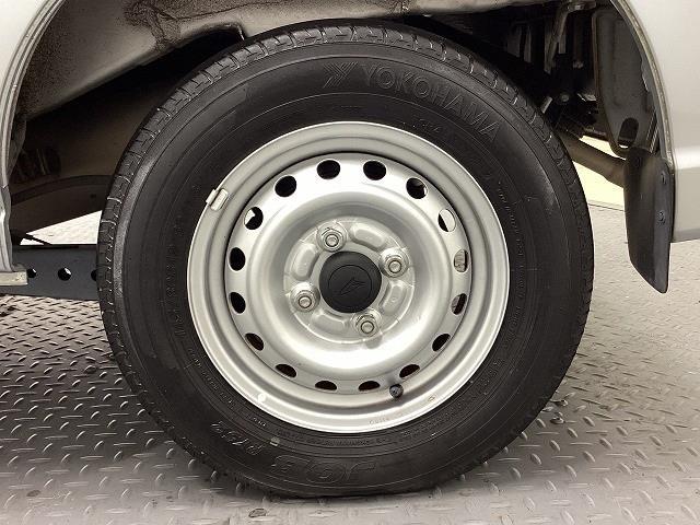 ハイゼットカーゴ ＤＸ　軽バン　ＡＴ　衝突被害軽減システム　クリアランスソナー　ドライブレコーダー　両側スライドドア　アイドリングストップ　オートマチックハイビーム　ＥＳＣ　エアコン　パワーステアリング（31枚目）