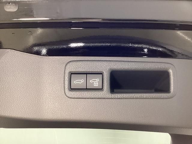 ハリアーハイブリッド Z 全周囲カメラ クリアランスソナー オートクルーズコントロール レーンアシスト パワーシート 衝突被害軽減システム ナビ TV オートマチックハイビーム オートライト LEDヘッドランプ 電動リアゲート(21枚目)