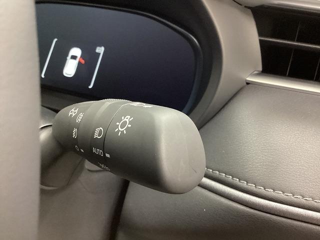 ハリアーハイブリッド Z 全周囲カメラ クリアランスソナー オートクルーズコントロール レーンアシスト パワーシート 衝突被害軽減システム ナビ TV オートマチックハイビーム オートライト LEDヘッドランプ 電動リアゲート(47枚目)