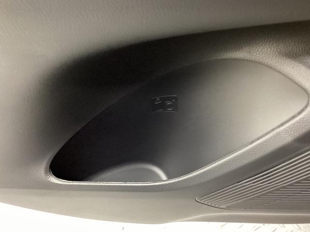 ハリアーハイブリッド Z 全周囲カメラ クリアランスソナー オートクルーズコントロール レーンアシスト パワーシート 衝突被害軽減システム ナビ TV オートマチックハイビーム オートライト LEDヘッドランプ 電動リアゲート(57枚目)