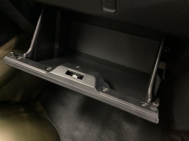 ハイゼットトラック ジャンボ　４ＷＤ　ＣＶＴ　衝突被害軽減システム　クリアランスソナー　スマートキー　アイドリングストップ　電動格納ミラー　オートライト　ＥＳＣ　エアコン　パワーステアリング　パワーウィンドウ（26枚目）