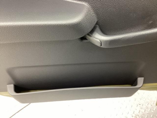 ハイゼットトラック ジャンボ　４ＷＤ　ＣＶＴ　衝突被害軽減システム　クリアランスソナー　スマートキー　アイドリングストップ　電動格納ミラー　オートライト　ＥＳＣ　エアコン　パワーステアリング　パワーウィンドウ（32枚目）