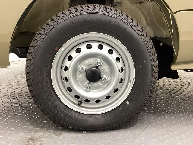 ハイゼットトラック ジャンボ　４ＷＤ　ＣＶＴ　衝突被害軽減システム　クリアランスソナー　スマートキー　アイドリングストップ　電動格納ミラー　オートライト　ＥＳＣ　エアコン　パワーステアリング　パワーウィンドウ（52枚目）