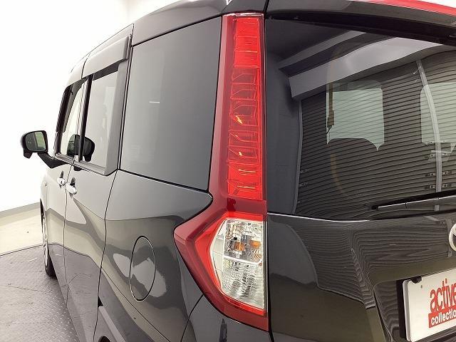 ルーミー Ｘ　ドライブレコーダー　ＥＴＣ　バックカメラ　ナビ　ＴＶ　両側スライド・片側電動　クリアランスソナー　衝突被害軽減システム　オートライト　スマートキー　アイドリングストップ　電動格納ミラー　フルフラット（32枚目）