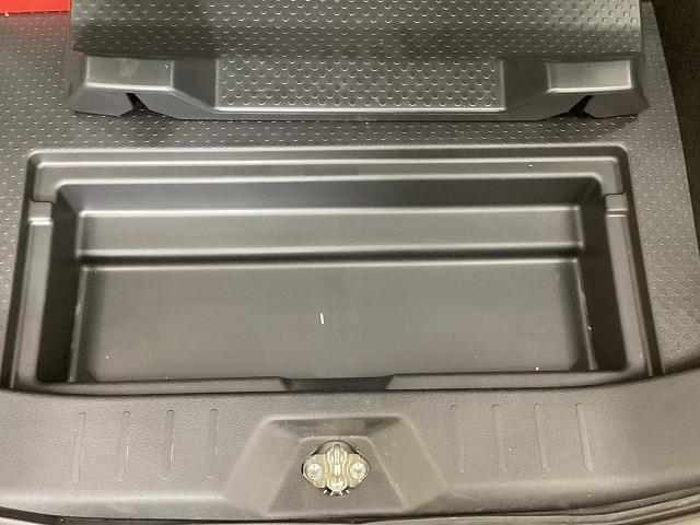 ルーミー Ｘ　ドライブレコーダー　ＥＴＣ　バックカメラ　ナビ　ＴＶ　両側スライド・片側電動　クリアランスソナー　衝突被害軽減システム　オートライト　スマートキー　アイドリングストップ　電動格納ミラー　フルフラット（43枚目）