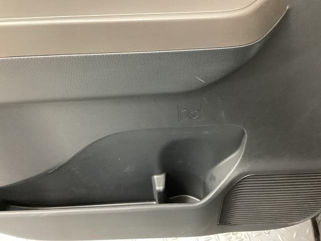 ルーミー Ｘ　ドライブレコーダー　ＥＴＣ　バックカメラ　ナビ　ＴＶ　両側スライド・片側電動　クリアランスソナー　衝突被害軽減システム　オートライト　スマートキー　アイドリングストップ　電動格納ミラー　フルフラット（59枚目）