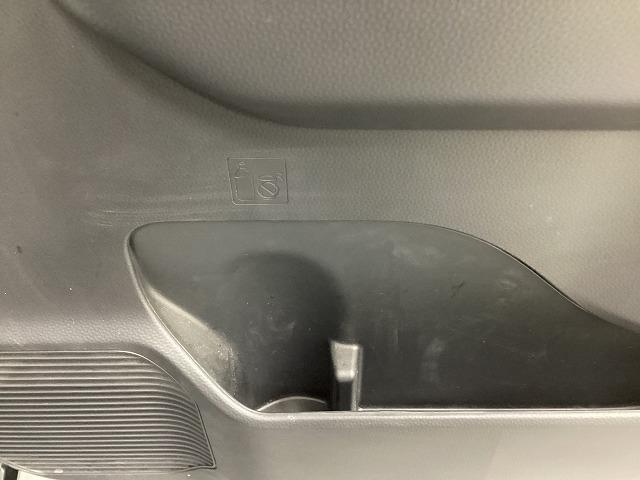 ルーミー Ｘ　ドライブレコーダー　ＥＴＣ　バックカメラ　ナビ　ＴＶ　両側スライド・片側電動　クリアランスソナー　衝突被害軽減システム　オートライト　スマートキー　アイドリングストップ　電動格納ミラー　フルフラット（60枚目）