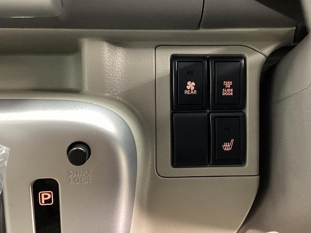 エブリイワゴン ＰＺターボ　両側スライド・片側電動　クリアランスソナー　レーンアシスト　衝突被害軽減システム　オートライト　ＬＥＤヘッドランプ　スマートキー　アイドリングストップ　電動格納ミラー　シートヒーター　ベンチシート（7枚目）