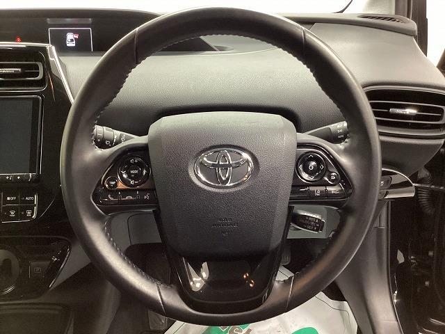 プリウス S ドライブレコーダー ETC レーンアシスト オートクルーズコントロール 衝突被害軽減システム バックカメラ ナビ TV アルミホイール オートマチックハイビーム LEDヘッドランプ CVT(3枚目)