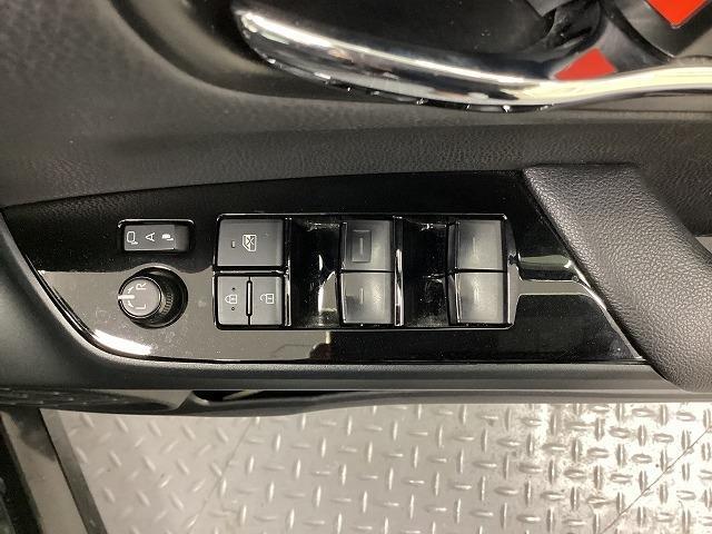 プリウス S ドライブレコーダー ETC レーンアシスト オートクルーズコントロール 衝突被害軽減システム バックカメラ ナビ TV アルミホイール オートマチックハイビーム LEDヘッドランプ CVT(10枚目)