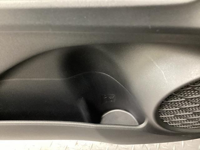 プリウス S ドライブレコーダー ETC レーンアシスト オートクルーズコントロール 衝突被害軽減システム バックカメラ ナビ TV アルミホイール オートマチックハイビーム LEDヘッドランプ CVT(63枚目)