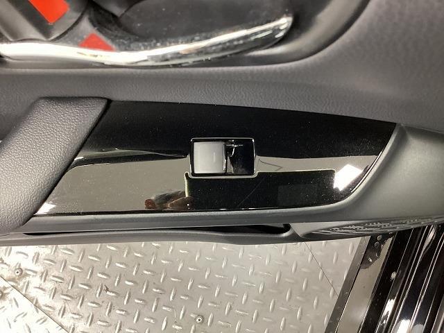 プリウス S ドライブレコーダー ETC レーンアシスト オートクルーズコントロール 衝突被害軽減システム バックカメラ ナビ TV アルミホイール オートマチックハイビーム LEDヘッドランプ CVT(65枚目)