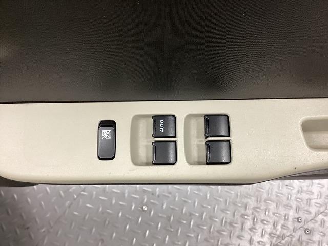 アルト Ｌ　ドライブレコーダー　クリアランスソナー　レーンアシスト　衝突被害軽減システム　キーレスエントリー　アイドリングストップ　シートヒーター　ＣＶＴ　盗難防止システム　ＡＢＳ　ＥＳＣ　ＣＤ（8枚目）