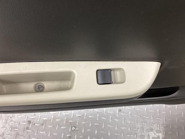 アルト Ｌ　ドライブレコーダー　クリアランスソナー　レーンアシスト　衝突被害軽減システム　キーレスエントリー　アイドリングストップ　シートヒーター　ＣＶＴ　盗難防止システム　ＡＢＳ　ＥＳＣ　ＣＤ（51枚目）