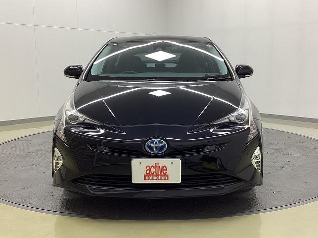 プリウス Ａ　ドライブレコーダー　ＥＴＣ　クリアランスソナー　レーンアシスト　オートクルーズコントロール　パークアシスト　衝突被害軽減システム　バックカメラ　ナビ　ＴＶ　アルミホイール　オートマチックハイビーム（12枚目）