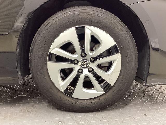 プリウス Ａ　ドライブレコーダー　ＥＴＣ　クリアランスソナー　レーンアシスト　オートクルーズコントロール　パークアシスト　衝突被害軽減システム　バックカメラ　ナビ　ＴＶ　アルミホイール　オートマチックハイビーム（20枚目）