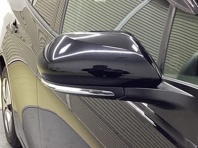 プリウス Ａ　ドライブレコーダー　ＥＴＣ　クリアランスソナー　レーンアシスト　オートクルーズコントロール　パークアシスト　衝突被害軽減システム　バックカメラ　ナビ　ＴＶ　アルミホイール　オートマチックハイビーム（26枚目）