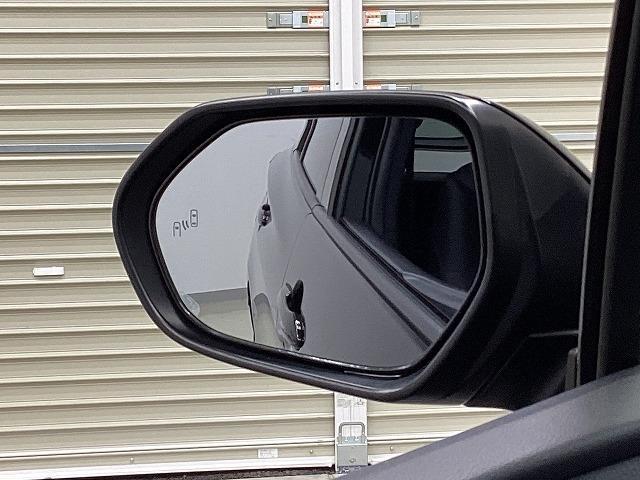 プリウス Ａ　ドライブレコーダー　ＥＴＣ　クリアランスソナー　レーンアシスト　オートクルーズコントロール　パークアシスト　衝突被害軽減システム　バックカメラ　ナビ　ＴＶ　アルミホイール　オートマチックハイビーム（28枚目）