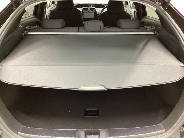 プリウス Ａ　ドライブレコーダー　ＥＴＣ　クリアランスソナー　レーンアシスト　オートクルーズコントロール　パークアシスト　衝突被害軽減システム　バックカメラ　ナビ　ＴＶ　アルミホイール　オートマチックハイビーム（39枚目）