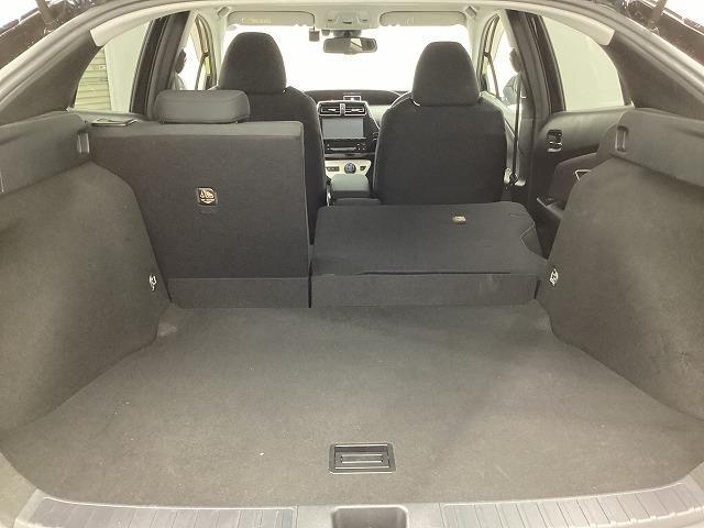 プリウス Ａ　ドライブレコーダー　ＥＴＣ　クリアランスソナー　レーンアシスト　オートクルーズコントロール　パークアシスト　衝突被害軽減システム　バックカメラ　ナビ　ＴＶ　アルミホイール　オートマチックハイビーム（40枚目）