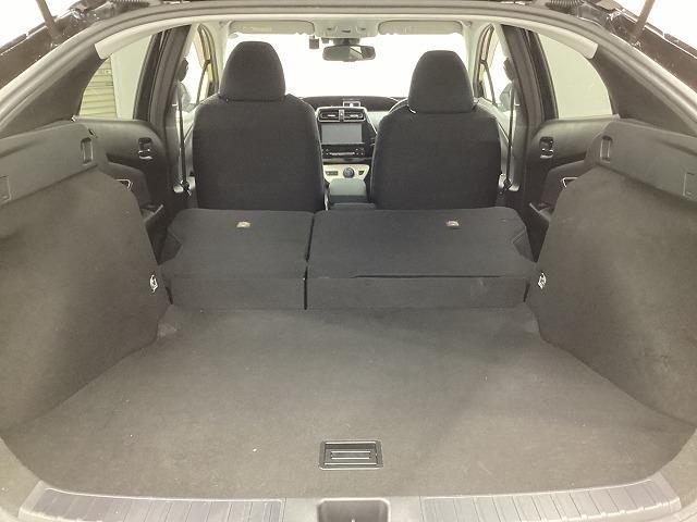 プリウス Ａ　ドライブレコーダー　ＥＴＣ　クリアランスソナー　レーンアシスト　オートクルーズコントロール　パークアシスト　衝突被害軽減システム　バックカメラ　ナビ　ＴＶ　アルミホイール　オートマチックハイビーム（41枚目）