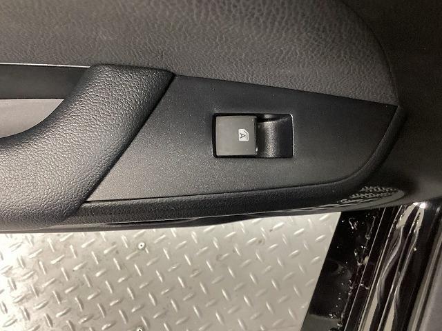 プリウス Ａ　ドライブレコーダー　ＥＴＣ　クリアランスソナー　レーンアシスト　オートクルーズコントロール　パークアシスト　衝突被害軽減システム　バックカメラ　ナビ　ＴＶ　アルミホイール　オートマチックハイビーム（51枚目）