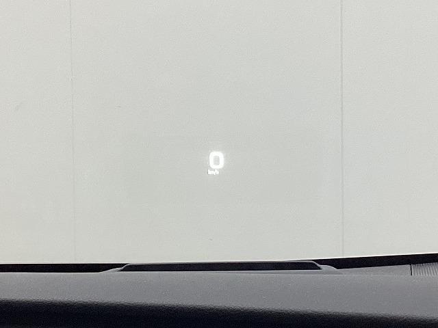 プリウス Ａ　ドライブレコーダー　ＥＴＣ　クリアランスソナー　レーンアシスト　オートクルーズコントロール　パークアシスト　衝突被害軽減システム　バックカメラ　ナビ　ＴＶ　アルミホイール　オートマチックハイビーム（52枚目）