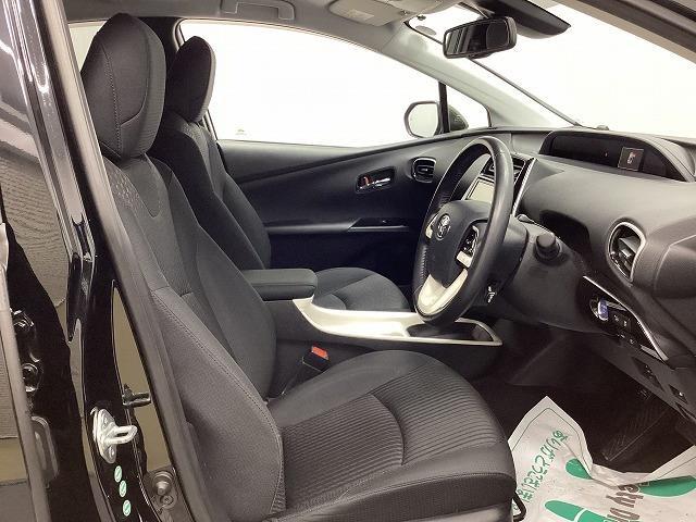 プリウス Ａ　ドライブレコーダー　ＥＴＣ　クリアランスソナー　レーンアシスト　オートクルーズコントロール　パークアシスト　衝突被害軽減システム　バックカメラ　ナビ　ＴＶ　アルミホイール　オートマチックハイビーム（56枚目）