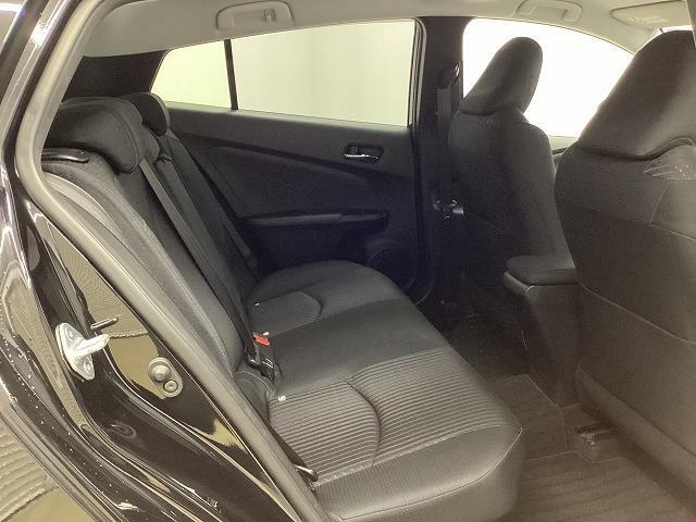 プリウス Ａ　ドライブレコーダー　ＥＴＣ　クリアランスソナー　レーンアシスト　オートクルーズコントロール　パークアシスト　衝突被害軽減システム　バックカメラ　ナビ　ＴＶ　アルミホイール　オートマチックハイビーム（59枚目）