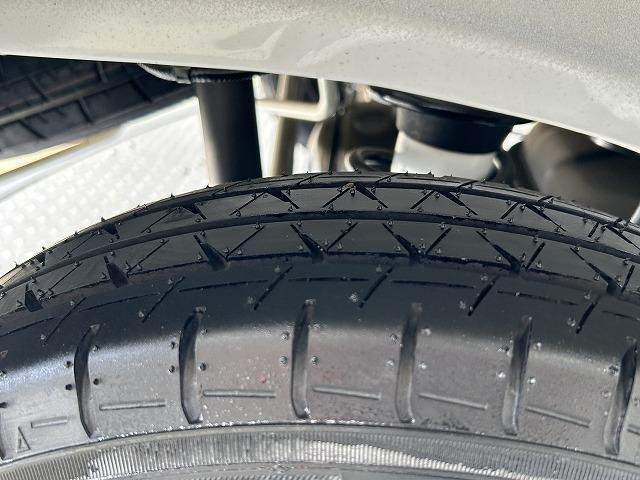 この度は当店のお車をご覧になっていただき、誠にありがとうございます。ぜひじっくりとご検討下さい。気軽にお問合せ・お見積りお待ちしております。