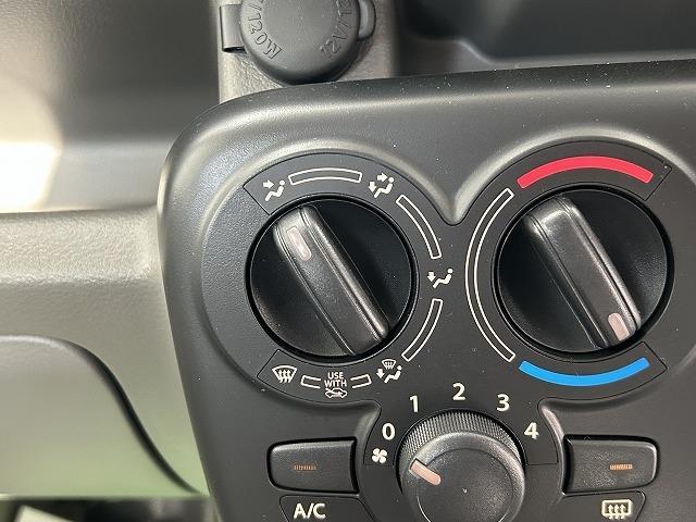 ご覧いただきありがとうございます♪気になったお車がありましたらお気軽にお電話をください♪