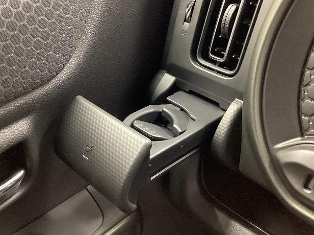 ハスラー タフワイルド　クリアランスソナー　オートクルーズコントロール　レーンアシスト　衝突被害軽減システム　オートライト　ＬＥＤヘッドランプ　スマートキー　アイドリングストップ　電動格納ミラー　シートヒーター　ＣＶＴ（10枚目）