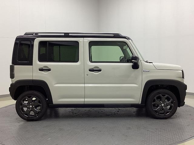 ハスラー タフワイルド　クリアランスソナー　オートクルーズコントロール　レーンアシスト　衝突被害軽減システム　オートライト　ＬＥＤヘッドランプ　ヘッドライトウォッシャー　スマートキー　アイドリングストップ　電動格納ミラー（15枚目）