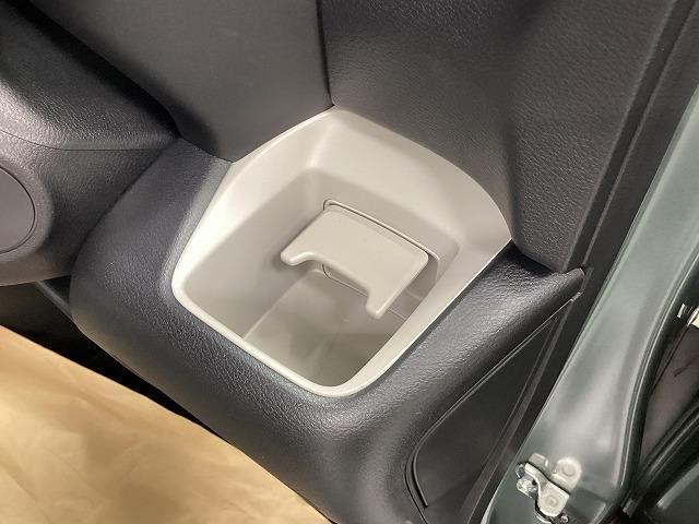 デリカミニ Ｔ　プレミアム　４ＷＤ　全周囲カメラ　両側電動スライドドア　クリアランスソナー　オートクルーズコントロール　衝突被害軽減システム　ＬＥＤヘッドランプ　ヘッドライトウォッシャー　スマートキー　アイドリングストップ（30枚目）