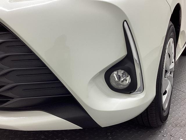 ヴィッツ Ｆ　セーフティーエディションＩＩＩ　ドライブレコーダー　ＥＴＣ　バックカメラ　ＴＶ　レーンアシスト　衝突被害軽減システム　オートマチックハイビーム　オートライト　ＬＥＤヘッドランプ　スマートキー　電動格納ミラー　ＣＶＴ　盗難防止システム（32枚目）