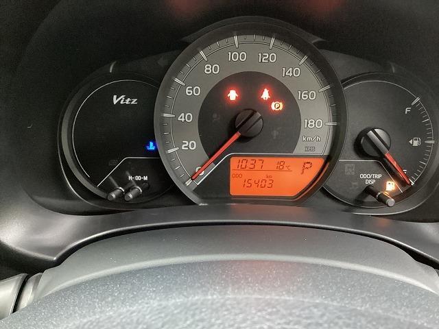 ヴィッツ Ｆ　セーフティーエディションＩＩＩ　ドライブレコーダー　ＥＴＣ　バックカメラ　ＴＶ　レーンアシスト　衝突被害軽減システム　オートマチックハイビーム　オートライト　ＬＥＤヘッドランプ　スマートキー　電動格納ミラー　ＣＶＴ　盗難防止システム（39枚目）